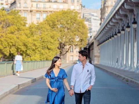 Potret Valencia Tanoe & Kevin Sanjaya di Paris, Foto di Tempat yang Sama saat Masih Tunangan Kini Sudah Menikah dan Akan Menjadi Orang Tua