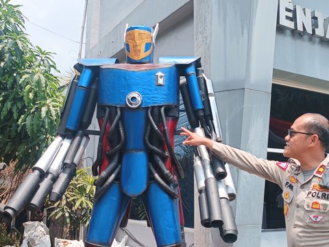 210 Knalpot Brong Sitaan Polisi di Malang Disulap Jadi Optimus Prime