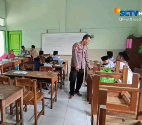 Prihatin Anak Kecanduan Handphone, Polisi di Semarang Dirikan Madrasah Gratis