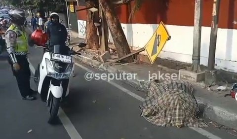 Akibat kecelakaan tunggal tersebut, ISB meninggal di Tempat Kejadian Perkara (TKP) di depan Pemakaman Kober Al Muqorrobin, Jakarta Selatan.<br>