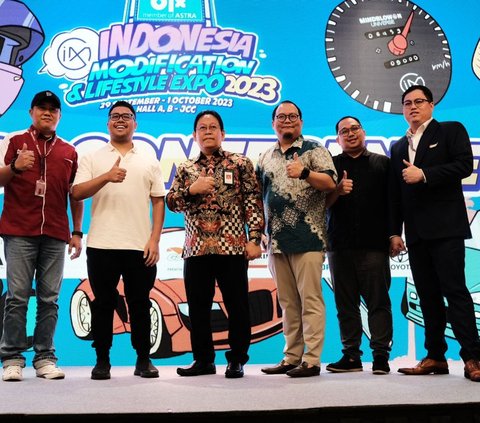 IMX 2023 Surprise, the Biggest Modification Party: Featuring the Japanese Drift King Legend and the Retro-Futuristic Wuling Air ev Giveaway by Raffi Ahmad
