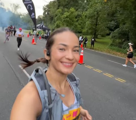 Potret Enzy Storia Perdana Ikut Maraton di Washington DC, Dapat Dukungan Penuh dari Suami Tercinta