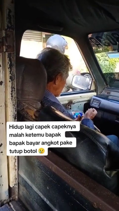 Viral Kakek-Kakek Naik Angkot Bayar Pakai Tutup Botol, Sopir Menolak Dibayar Walau Sepi Penumpang, Bikin Warganet Tersentuh