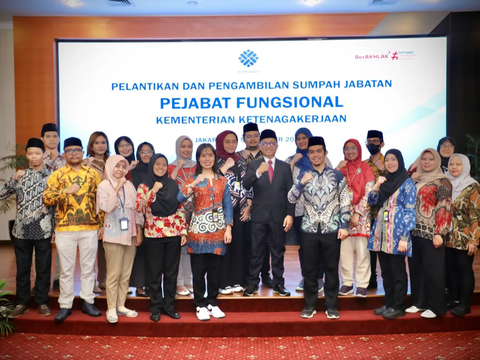 Kemnaker: Indonesia Hadapi Tantangan Kurang Tersedianya Lapangan Kerja