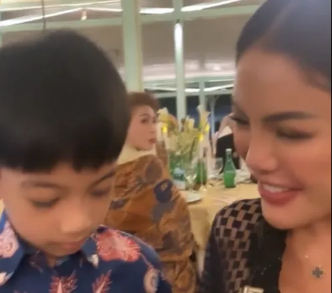 Viral Video President Jokowi's Grandson, Jan Ethes, Rejects Being Kissed by Nikita Mirzani