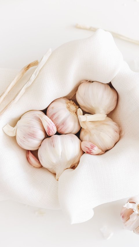 <b>Mengenal Golden Garlic dan Manfaatnya bagi Kesehatan, Disebut Harta Karun Bumbu Dapur</b>