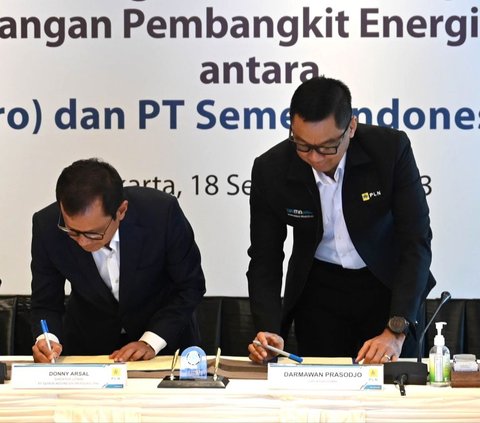 Kebutuhan Listrik Tinggi, SIG Gandeng PLN Gunakan Energi Baru dan Terbarukan