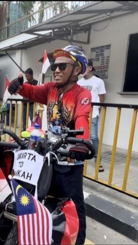 Demi Menunaikan Haji, Eko Budi Susilo Gowes dari Jakarta ke Mekah Arab Saudi