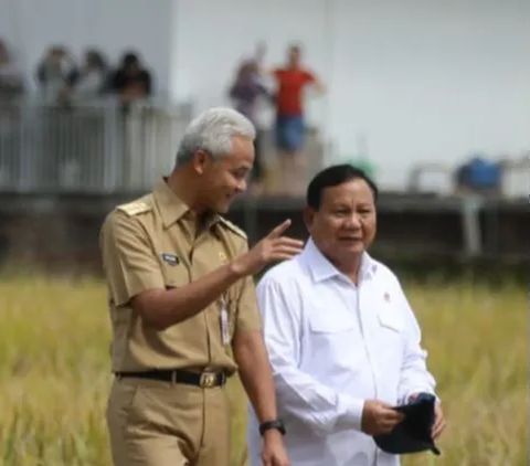 Hasilnya, Prabowo Subianto jadi pilihan capres warga Nahdlatul Ulama (NU). Di NU, Prabowo bersaing dengan Ganjar Pranowo, yang memperoleh suara 35,5 persen.