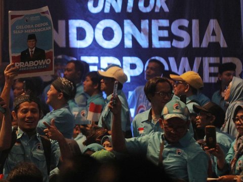 FOTO: Momen Prabowo Pidato Berapi-api Singgung Aroma Pengkhianatan di Deklarasi Dukungan Partai Gelora