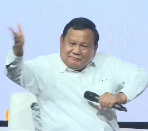 Gaya Prabowo Berjoget Ditanya Ada Kader Gerindra Mantan Koruptor Jadi Caleg: Sudah Dicoret!