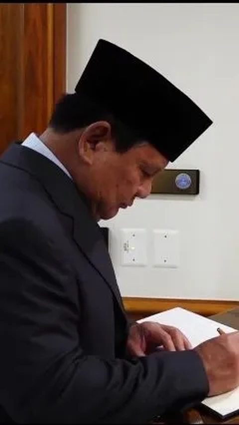 Prabowo: Indonesia Bisa Jadi Lumbung Pangan Dunia Kalau Pupuk Sampai ke Petani<br>