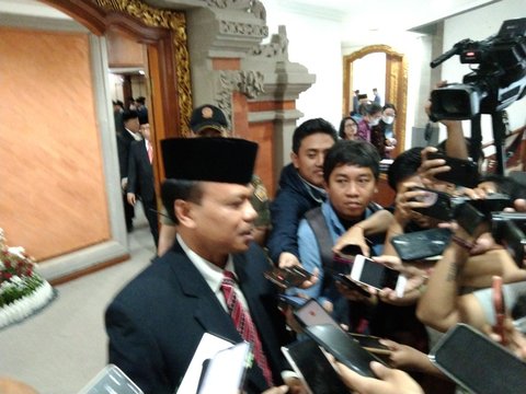 Turis Tetap Dilarang Mendaki Gunung di Bali walau Wayan Koster Tidak Lagi Jabat Gubernur