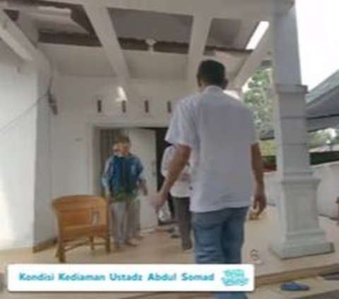 Portrait of Ustadz Abdul Somad's Rarely Highlighted House, His Room is Very Simple