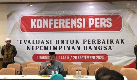 Yusuf menegaskan, ulama 212 belum menyatakan dukungan di Pemilu 2024. Namun, dia ingin, Pemilu 2024 berjalan sportif, fair, jujur dan adil<br>