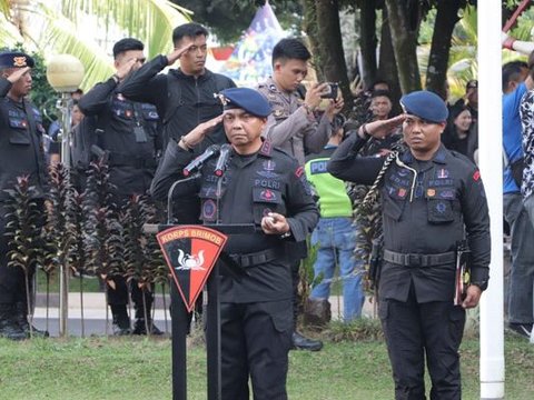 Suasana Haru Ucapara Peneriman Jenazah Briptu Rudi Agung yang Gugur Saat Baku Tembak dengan KKB