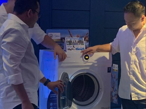 See the 'Sat Set' Washing Machine, Only Takes 15 Minutes to Clean Clothes