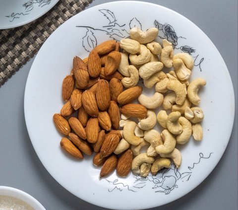 3 Recommended Snacks by Nutrition Experts to be 'Emotional Outlets'