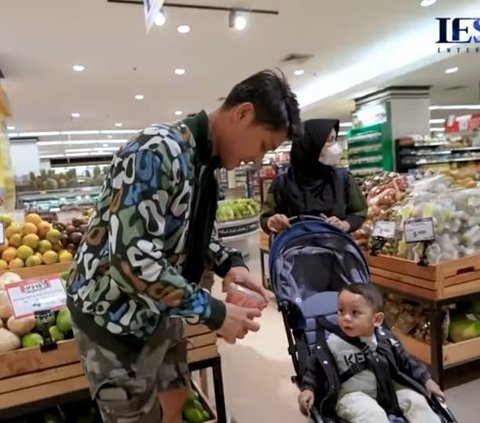 Potret Rizky Billar & Lesti Kejora Belanja Bulanan di Supermarket, Sikap Al Fatih Jadi Sorotan