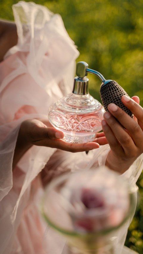 15 Tanaman Ini Bisa Jadi Bahan Parfum yang Wangi, Bisa Dipetik Di Depan Rumah