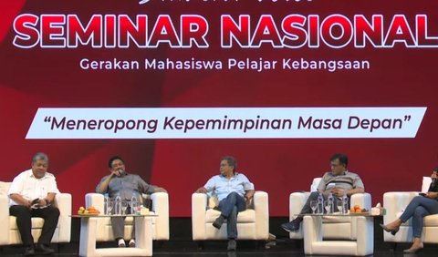 Wasekjen DPP Gerindra ini membantah sedang melakukan kampanye untuk mendukung bakal capres tertentu. Menurutnya, dia mengajak mahasiswa untuk berdiskusi langsung.<br>