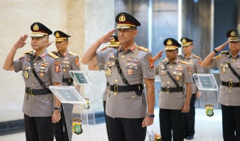 Brigjen Suyudi Ario Seto adalah seorang perwira tinggi Polri yang saat ini mengemban amanat sebagai Wakil Kepala Kepolisian Daerah Metro Jaya.