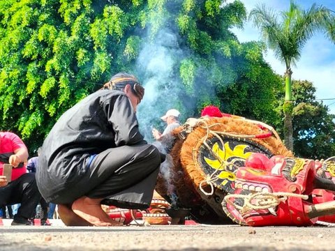 Mengenal Kesenian Jaran Kepang Malang, Hanya Dipentaskan pada Malam Jumat Legi