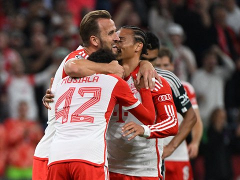 FOTO: Kalah Dramatis dari Bayern Munich, Manchester United Cetak Rekor Terburuk di Liga Champions