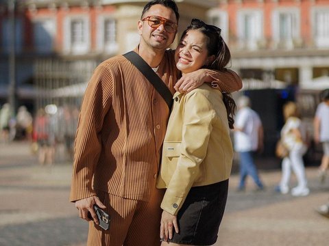 Potret Raffi Ahmad dan Nagita Slavina Pacaran di Madrid, Kiky Saputri 'Gini Terus Please'