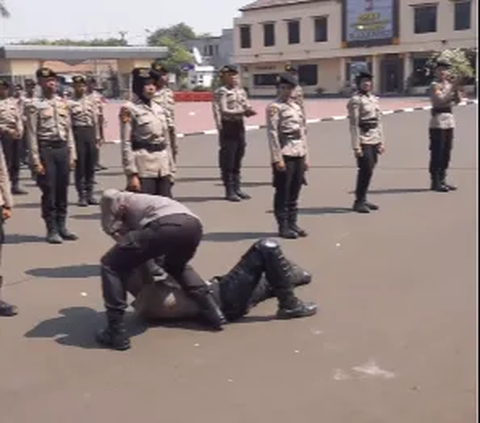 Jenderal Polisi Unjuk Kemampuan Banting Bintara, Bukan Pamer Ternyata Ada Pesan Menyentuh