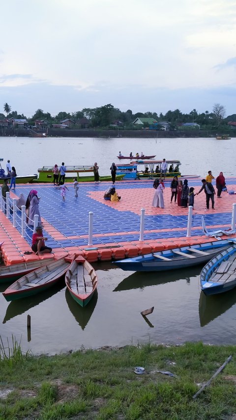 Ada Legenda tentang Wanita Cantik, Ini Fakta Menarik Danau Sipin Jambi