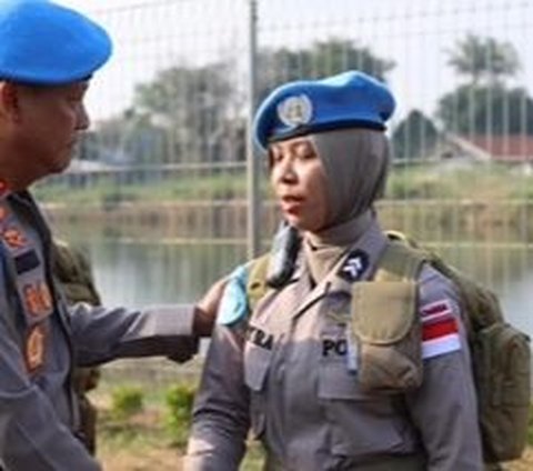 Momen Irjen Krishna Murti Lepas Anggota Tugas ke Negara Konflik 'Saya Lebih Bahagia Kalian Kembali Selamat'