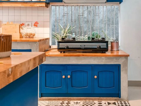 Kitchen Buluk Becomes Super Cool, Industrial Nuanced