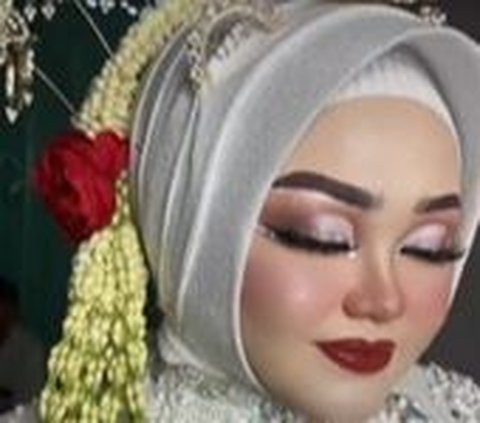 Not Confident because of a Face Full of Acne, This MUA Does Bridal Makeup until It Becomes Very Smooth