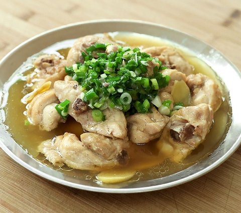 Special Boiled Ginger Chicken, Recipe by Chef Devina Hermawan