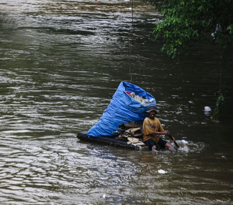 Pemkot Denpasar Gandeng Komunitas Sungai Watch Tangani Sampah di Sungai dari Hulu ke Hilir