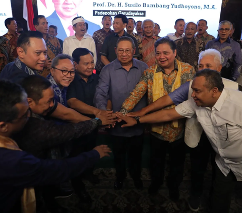 Kubu Prabowo saat ini sudah mendapatkan kekuatan baru dengan dukungan Partai Demokrat. Koalisi Indonesia Maju semakin terlihat menjadi koalisi besar. <br>
