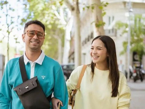 OOTD Ala Anak Muda, 10 Foto Raffi Ahmad dan Nagita di Madrid Bak ABG Pacaran