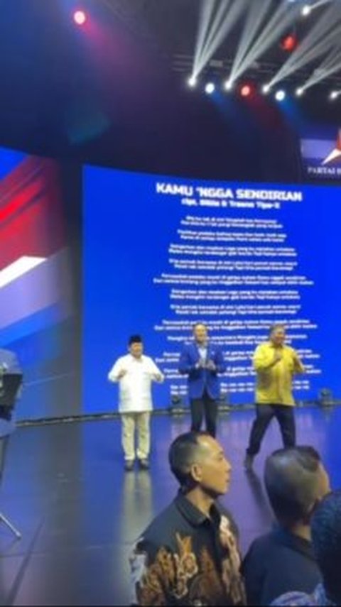 SBY Nyanyi, Prabowo dan AHY Asik Joget Bareng di Acara Rapimnas Demokrat