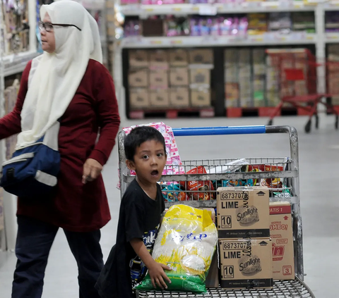 Menghitung Konsumsi Beras Rakyat Indonesia