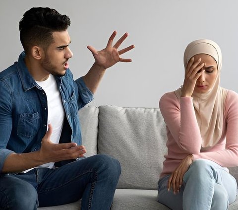Husband Unhappy at Home and Reluctant to See Disheveled Wife, Ustaz Reveals the Surprising Cause