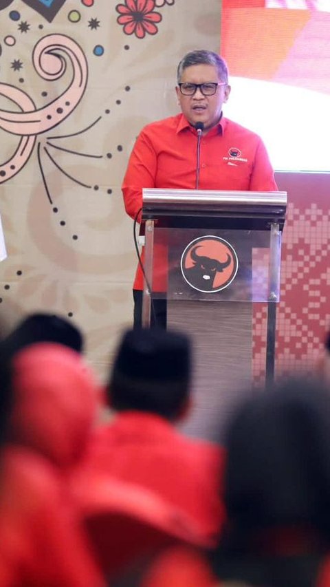 Megawati Minta Kader PDIP 'Door to Door' Menangkan Ganjar, Hasto: Kita Berjuang Penuh Keyakinan