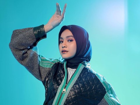 Portrait of Salma Salsabil, Criticized by Netizens for Changing Didi Kempot's Song Lyrics
