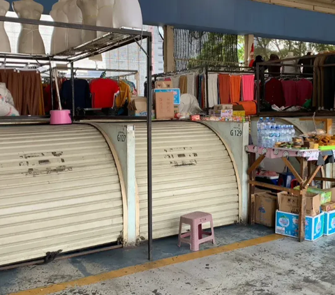 Kios Sepi Pembeli, Pedagang Pasar Tanah Abang Tetap Ditagih Bayar Retribusi