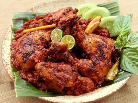 3. AYAM BAKAR BUMBU RUJAK