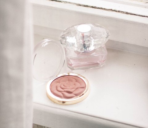 Make Your Look Fresher by Changing the Way You Apply Blush