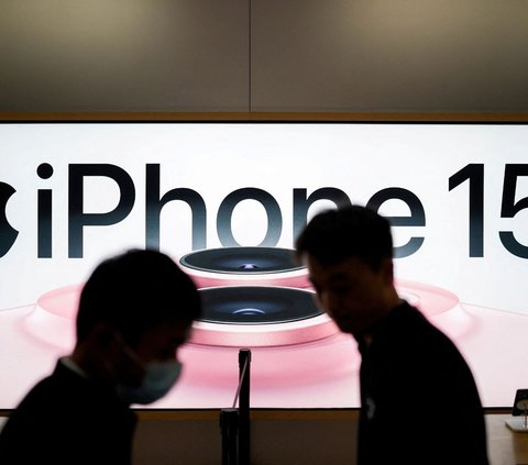 FOTO: Antusiasme Warga China Berburu iPhone 15, Antrean Mengular Sejak Jam 5 Pagi