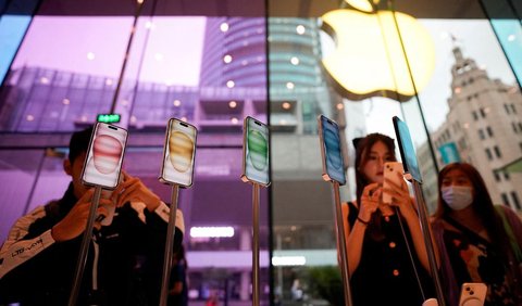 <b>Pembeli Kecewa dengan Fitur iPhone 15</b>