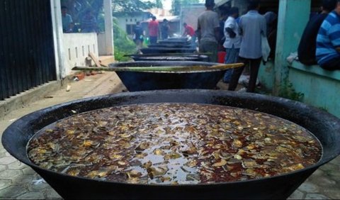 5. Masak Kuah Beulangong, Aceh