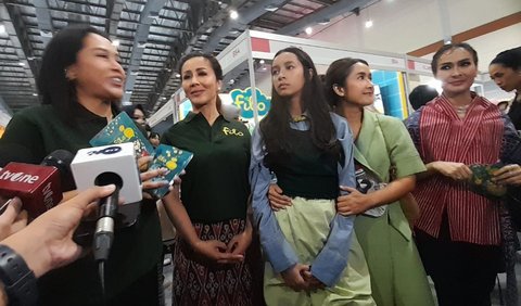 Ditambahkan dr. Lovely Daisy, tanda-tanda anak stunting yakni terlihat dari tinggi dan juga panjang badannya. <br>